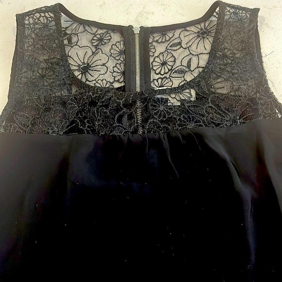 COPY MINE black top with lace - Picture 1 of 6